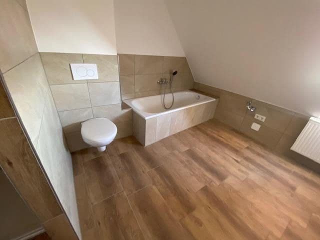 Prenájom bytu 4-izbový 109 m², Feuchtwangen, Bavorsko Prenájom bytu 4-izbový 109 m², Feuchtwangen, Bavorsko