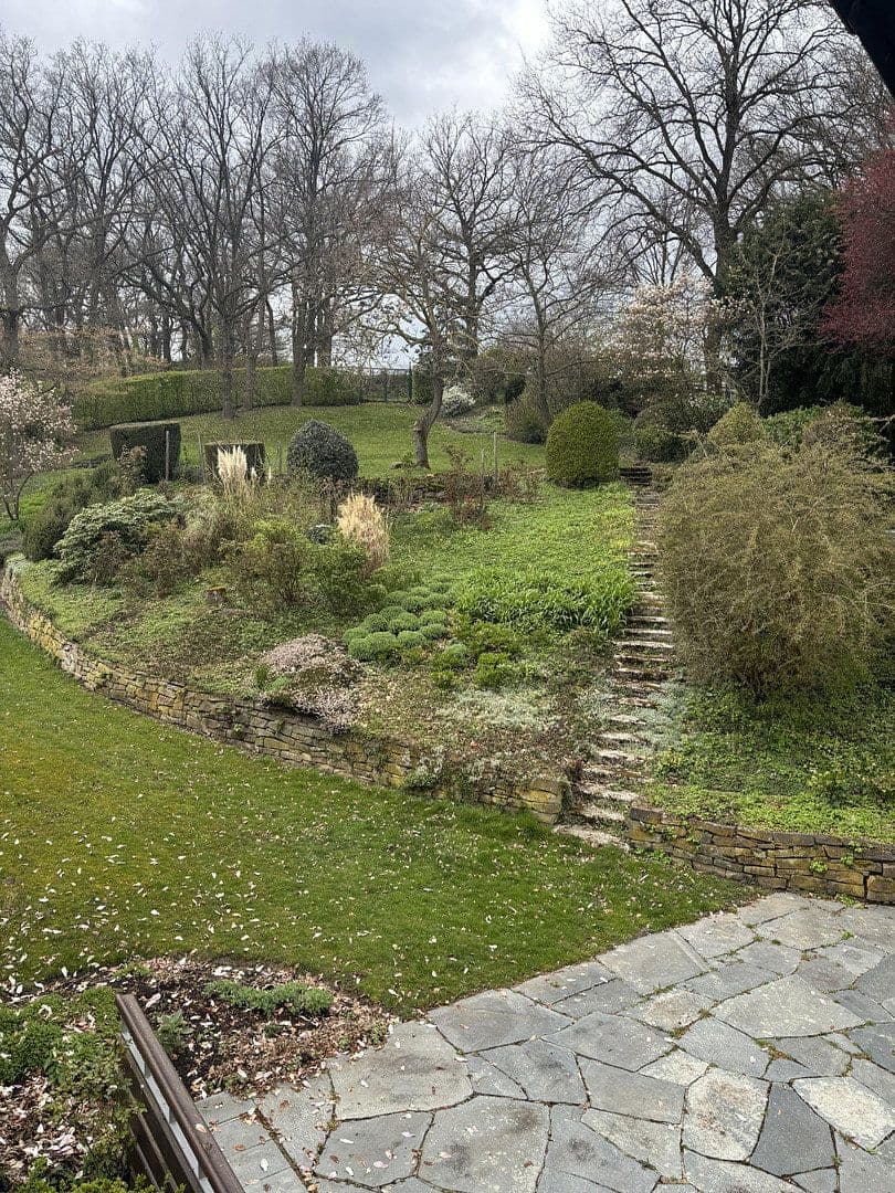 Prenájom domu 200 m², pozemek 3.000 m², Kreuzau, Severné Porýnie - Westfálsko Prenájom domu 200 m², pozemek 3.000 m², Kreuzau, Severné Porýnie - Westfálsko