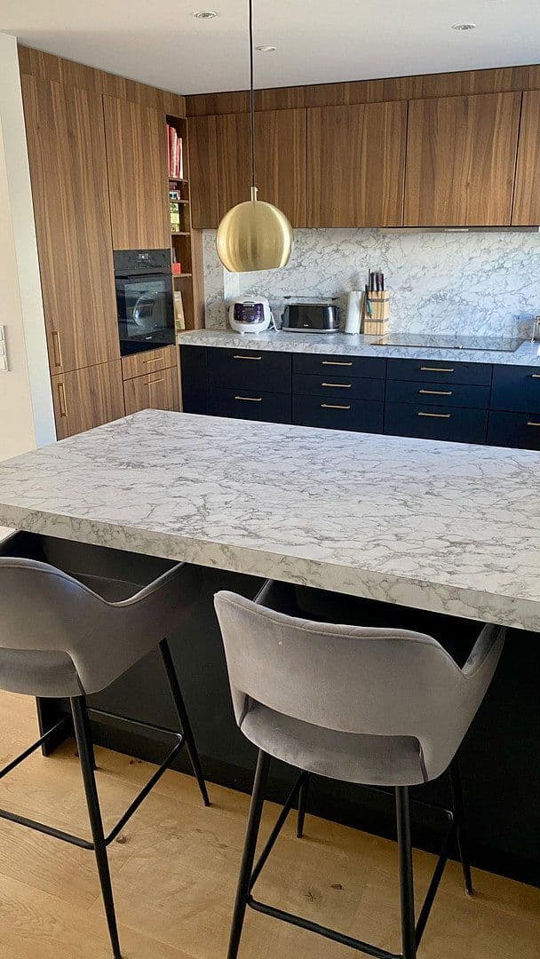 Predaj domu 192 m², pozemek 353 m², Wiesbaden, Hesensko Predaj domu 192 m², pozemek 353 m², Wiesbaden, Hesensko