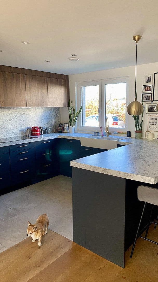 Predaj domu 192 m², pozemek 353 m², Wiesbaden, Hesensko Predaj domu 192 m², pozemek 353 m², Wiesbaden, Hesensko