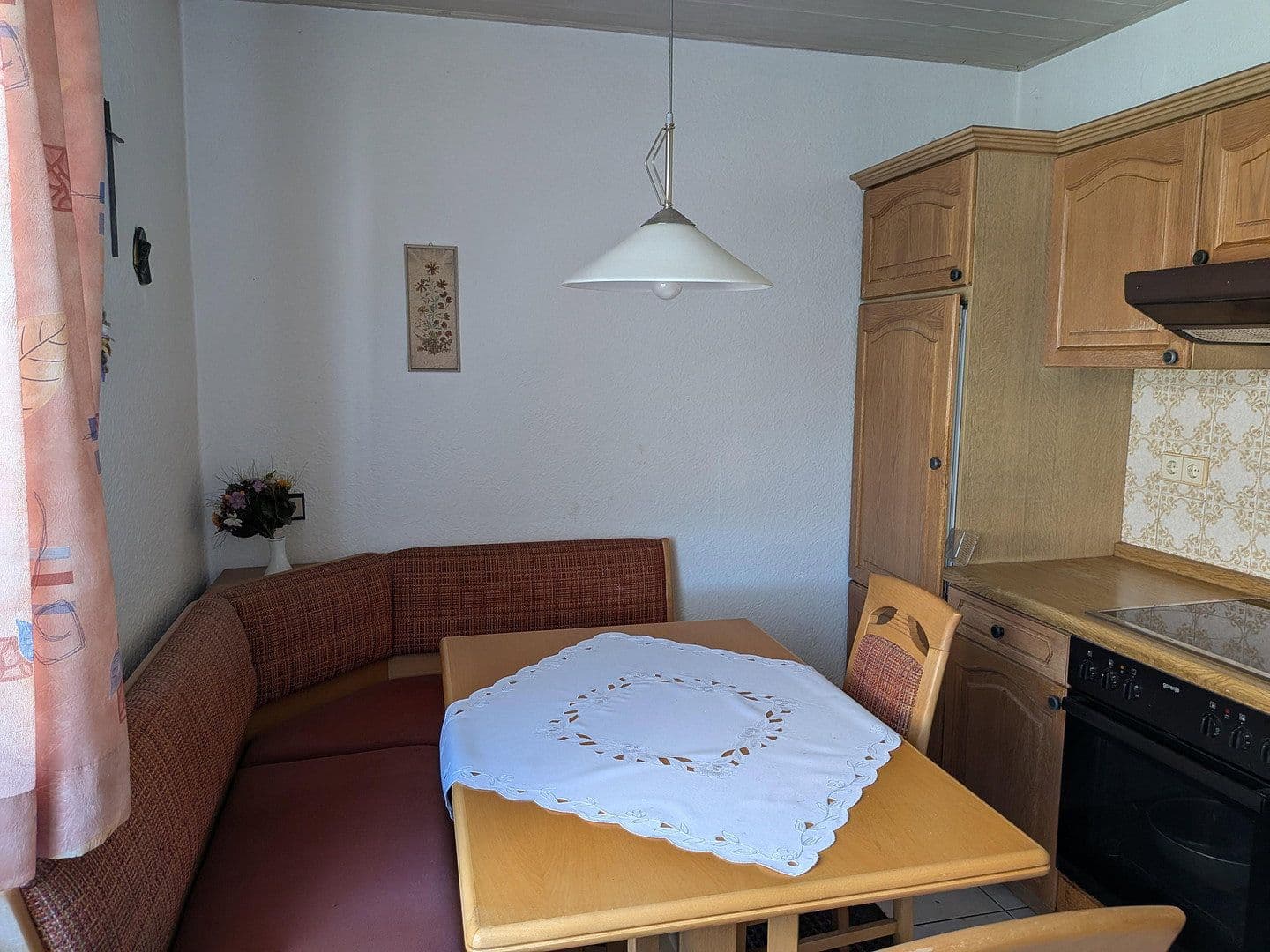 Predaj domu 175 m², pozemek 925 m², Schellenbachstr. 7, Eslarn, Bavorsko Predaj domu 175 m², pozemek 925 m², Schellenbachstr. 7, Eslarn, Bavorsko