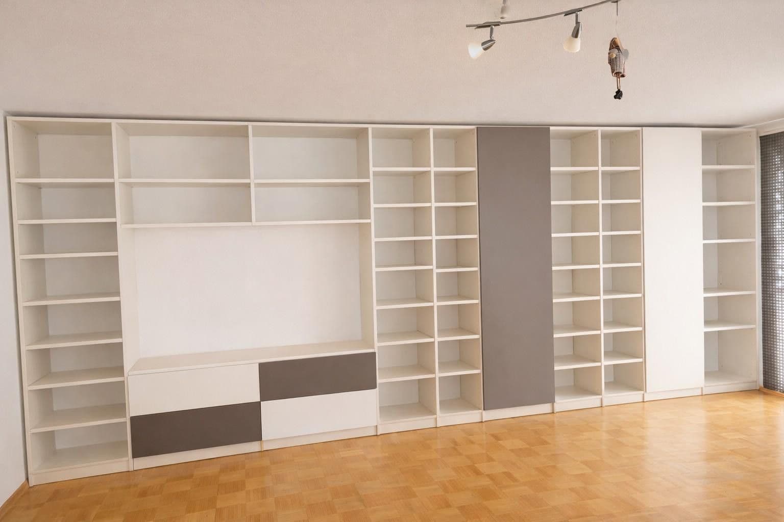 Prenájom bytu 3-izbový 112 m², München, Bavorsko Prenájom bytu 3-izbový 112 m², München, Bavorsko