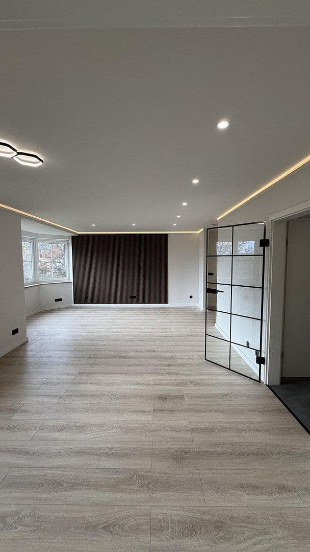 Predaj bytu 2-izbový 61 m², Ranis, Durínsko Predaj bytu 2-izbový 61 m², Ranis, Durínsko