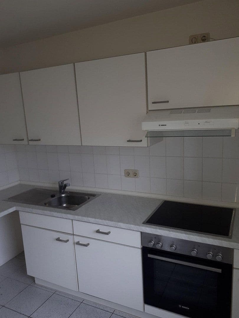 Prenájom bytu 2-izbový 55 m², Georgstr.5-7, Lübeck, Šlezvicko-Holštajnsko Prenájom bytu 2-izbový 55 m², Georgstr.5-7, Lübeck, Šlezvicko-Holštajnsko