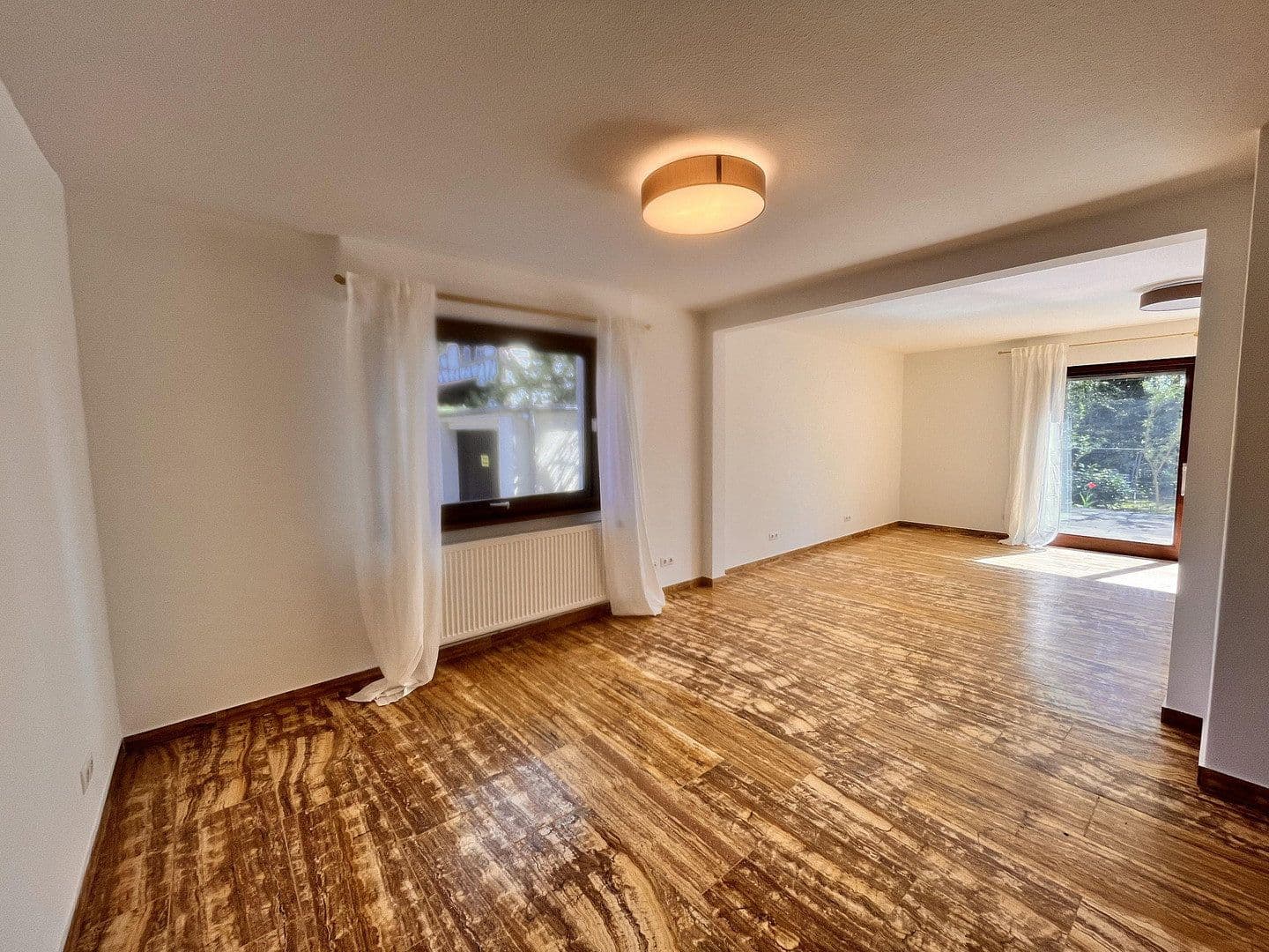 Prenájom domu 150 m², pozemek 1.000 m², Bammental, Bádensko-Wurttembersko Prenájom domu 150 m², pozemek 1.000 m², Bammental, Bádensko-Wurttembersko