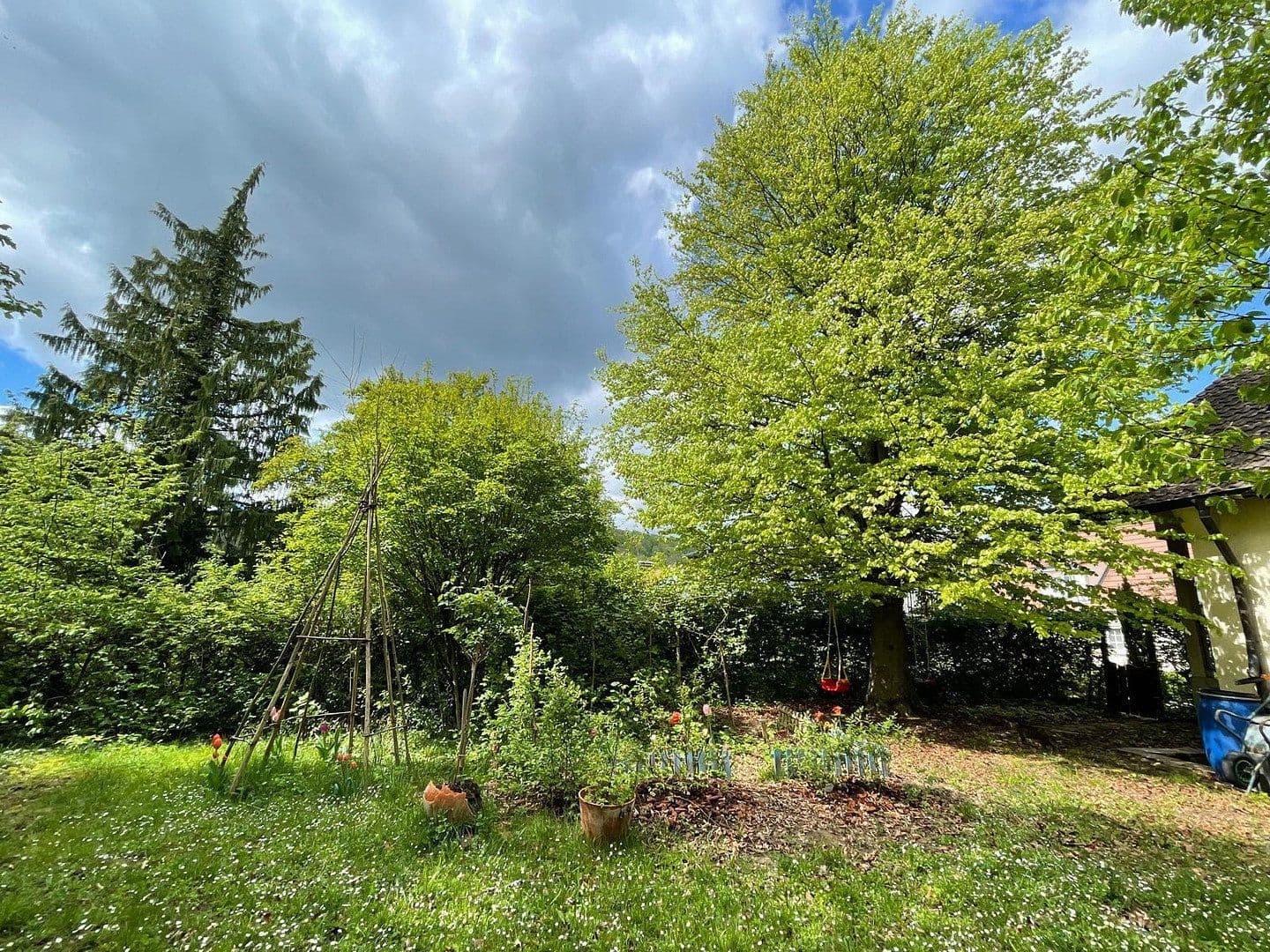 Prenájom domu 150 m², pozemek 1.000 m², Bammental, Bádensko-Wurttembersko Prenájom domu 150 m², pozemek 1.000 m², Bammental, Bádensko-Wurttembersko