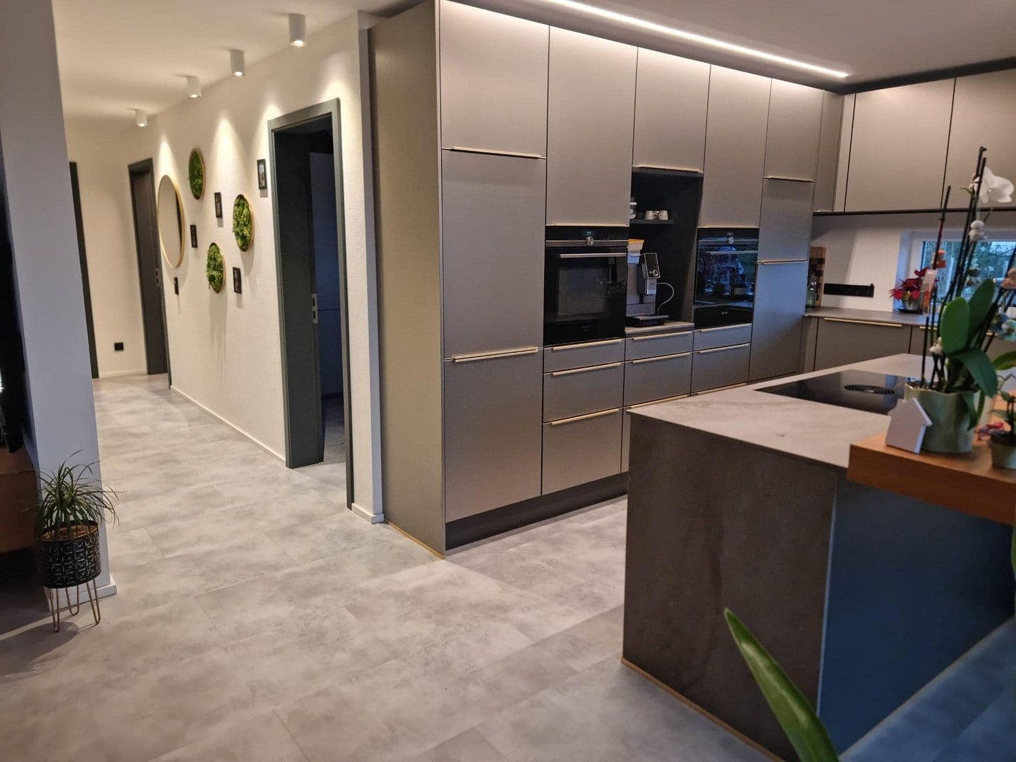 Prenájom bytu 3-izbový 108 m², Alemannenring 38, Ehingen, Bavorsko Prenájom bytu 3-izbový 108 m², Alemannenring 38, Ehingen, Bavorsko