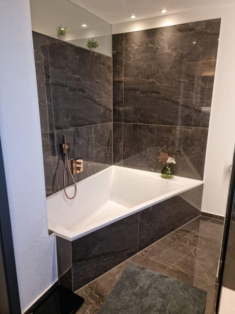 Prenájom bytu 3-izbový 108 m², Alemannenring 38, Ehingen, Bavorsko Prenájom bytu 3-izbový 108 m², Alemannenring 38, Ehingen, Bavorsko