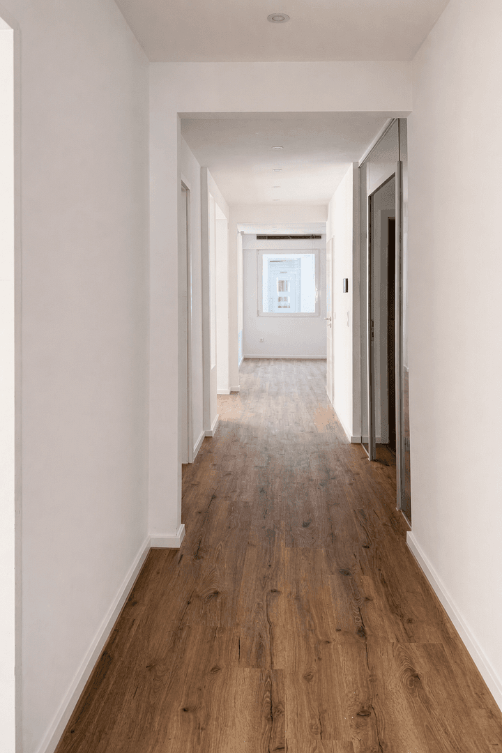 Predaj domu 261 m², pozemek 750 m², Regensburg, Bavorsko Predaj domu 261 m², pozemek 750 m², Regensburg, Bavorsko