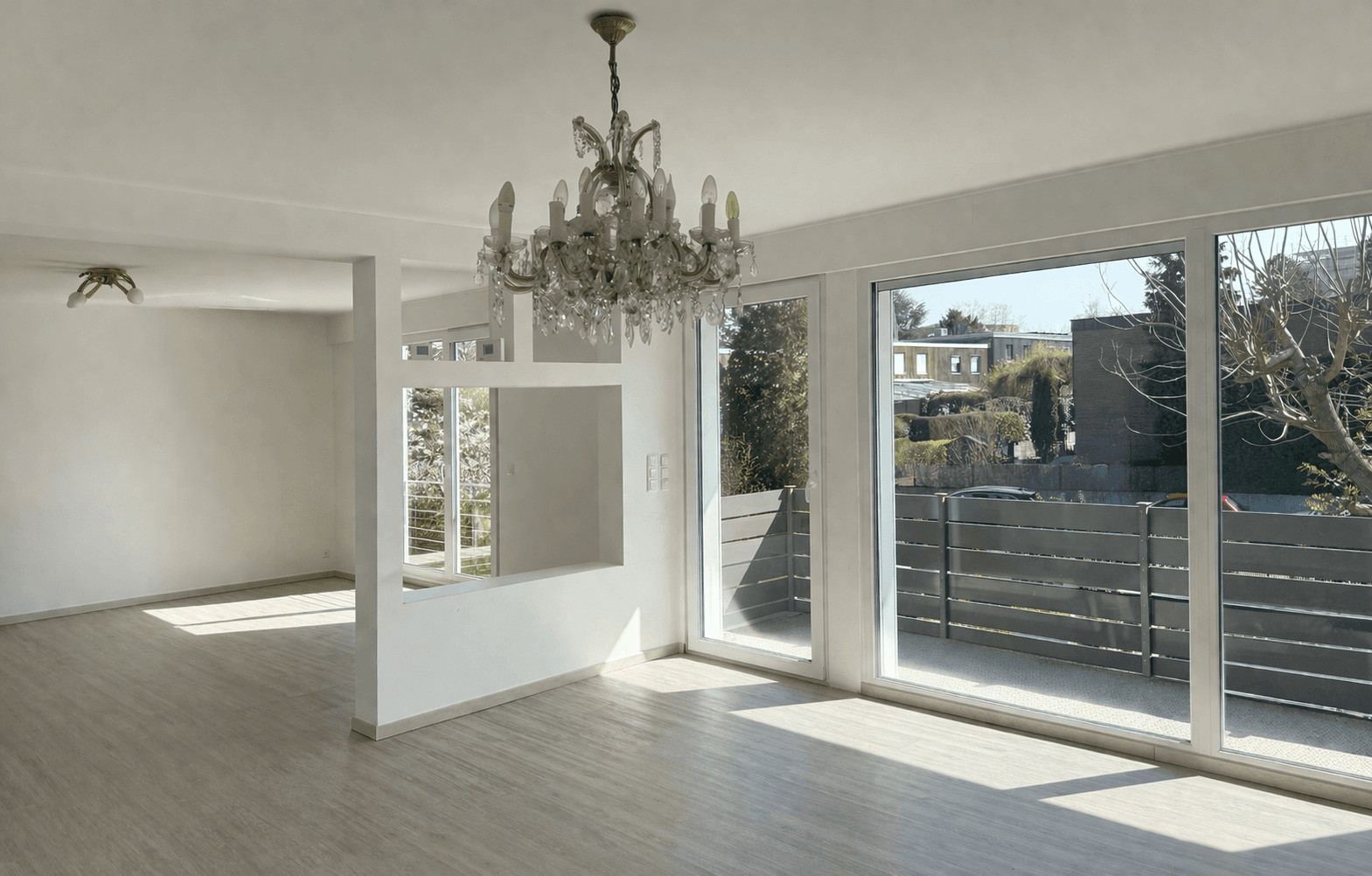 Predaj domu 261 m², pozemek 750 m², Regensburg, Bavorsko Predaj domu 261 m², pozemek 750 m², Regensburg, Bavorsko