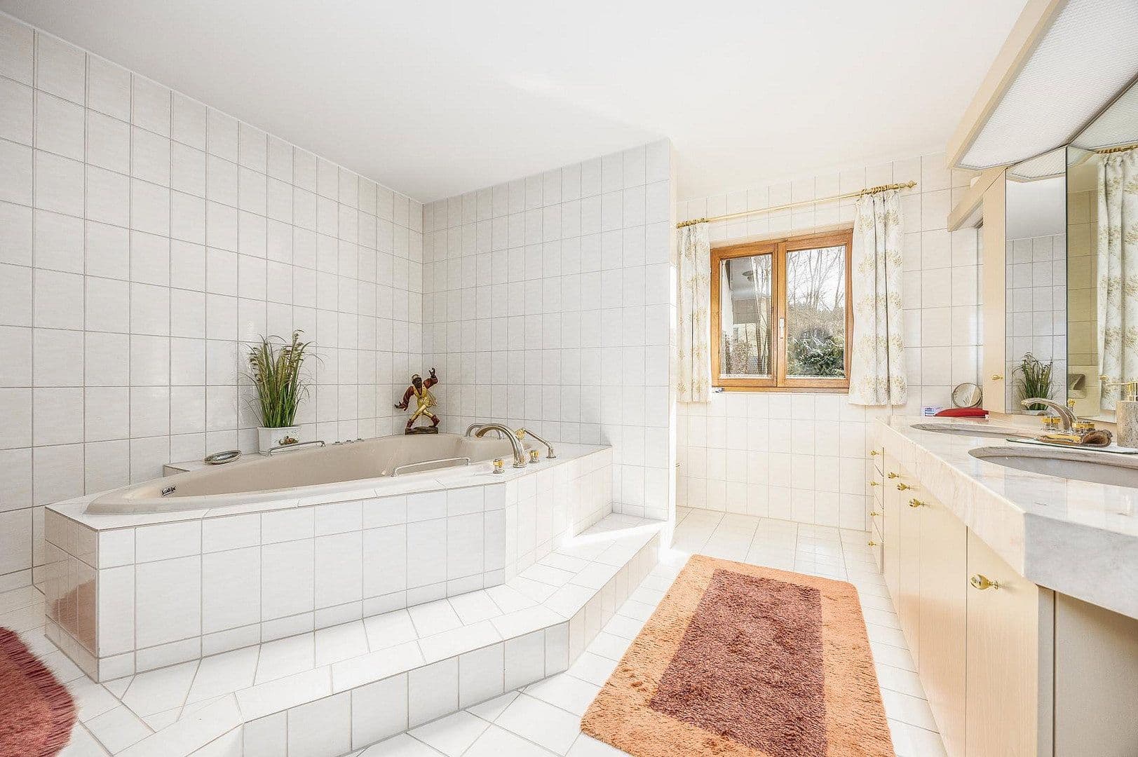 Predaj domu 280 m², pozemek 4.460 m², Regen, Bavorsko Predaj domu 280 m², pozemek 4.460 m², Regen, Bavorsko