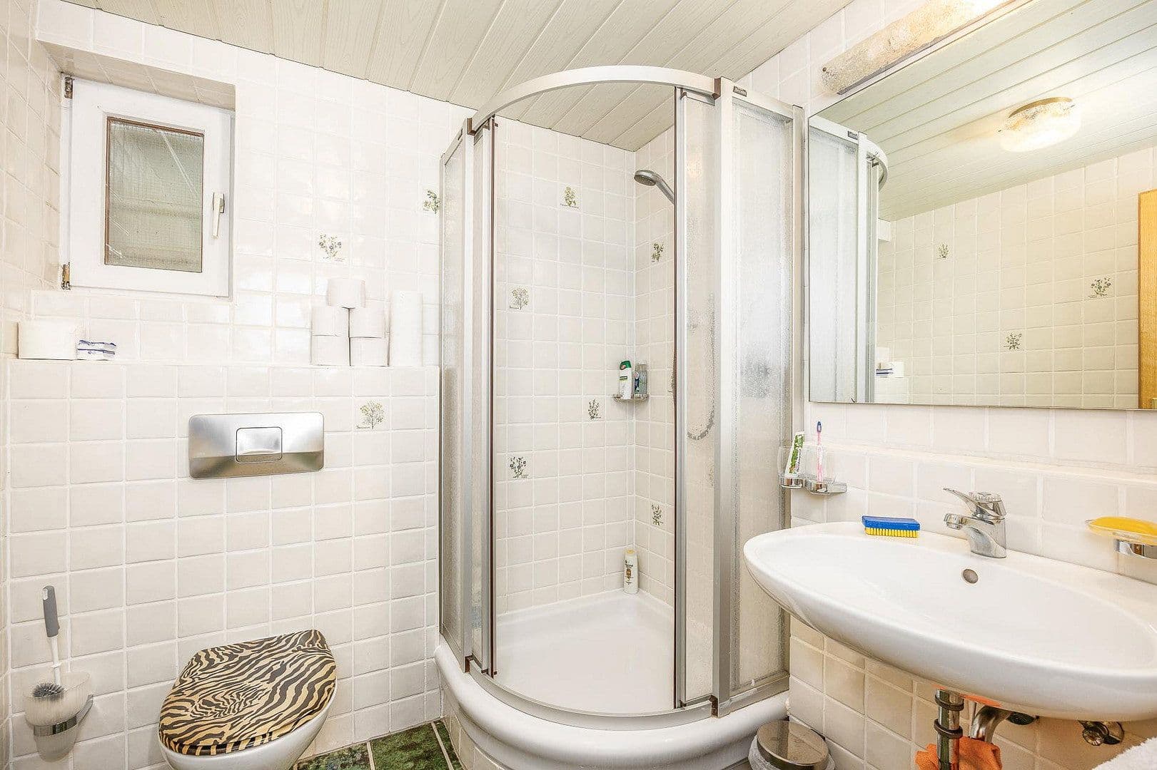 Predaj domu 280 m², pozemek 4.460 m², Regen, Bavorsko Predaj domu 280 m², pozemek 4.460 m², Regen, Bavorsko