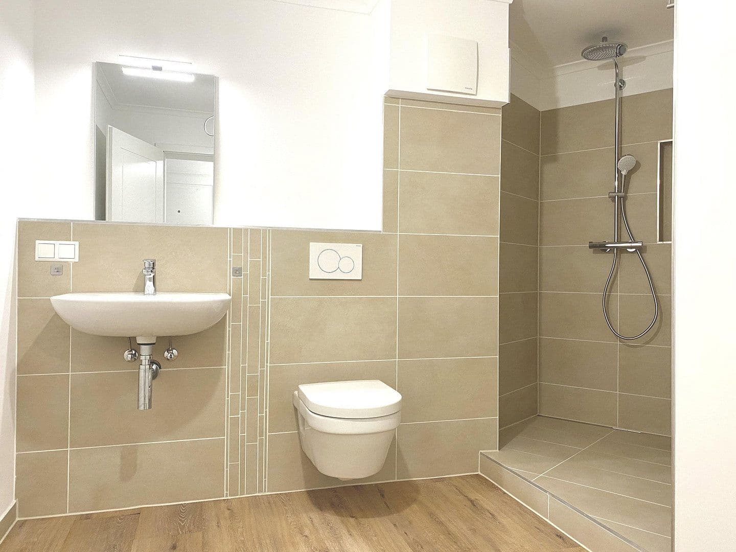 Prenájom bytu 2-izbový 58 m², Obere Rodstr. 3, Pforzheim, Bádensko-Wurttembersko Prenájom bytu 2-izbový 58 m², Obere Rodstr. 3, Pforzheim, Bádensko-Wurttembersko