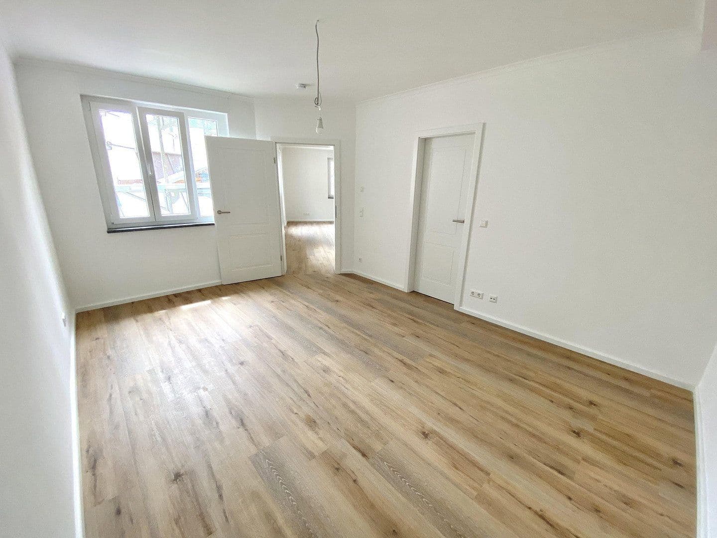 Prenájom bytu 2-izbový 58 m², Obere Rodstr. 3, Pforzheim, Bádensko-Wurttembersko Prenájom bytu 2-izbový 58 m², Obere Rodstr. 3, Pforzheim, Bádensko-Wurttembersko
