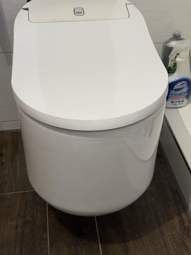 Predaj domu 137 m², pozemek 248 m², Adelsdorf, Bavorsko Predaj domu 137 m², pozemek 248 m², Adelsdorf, Bavorsko