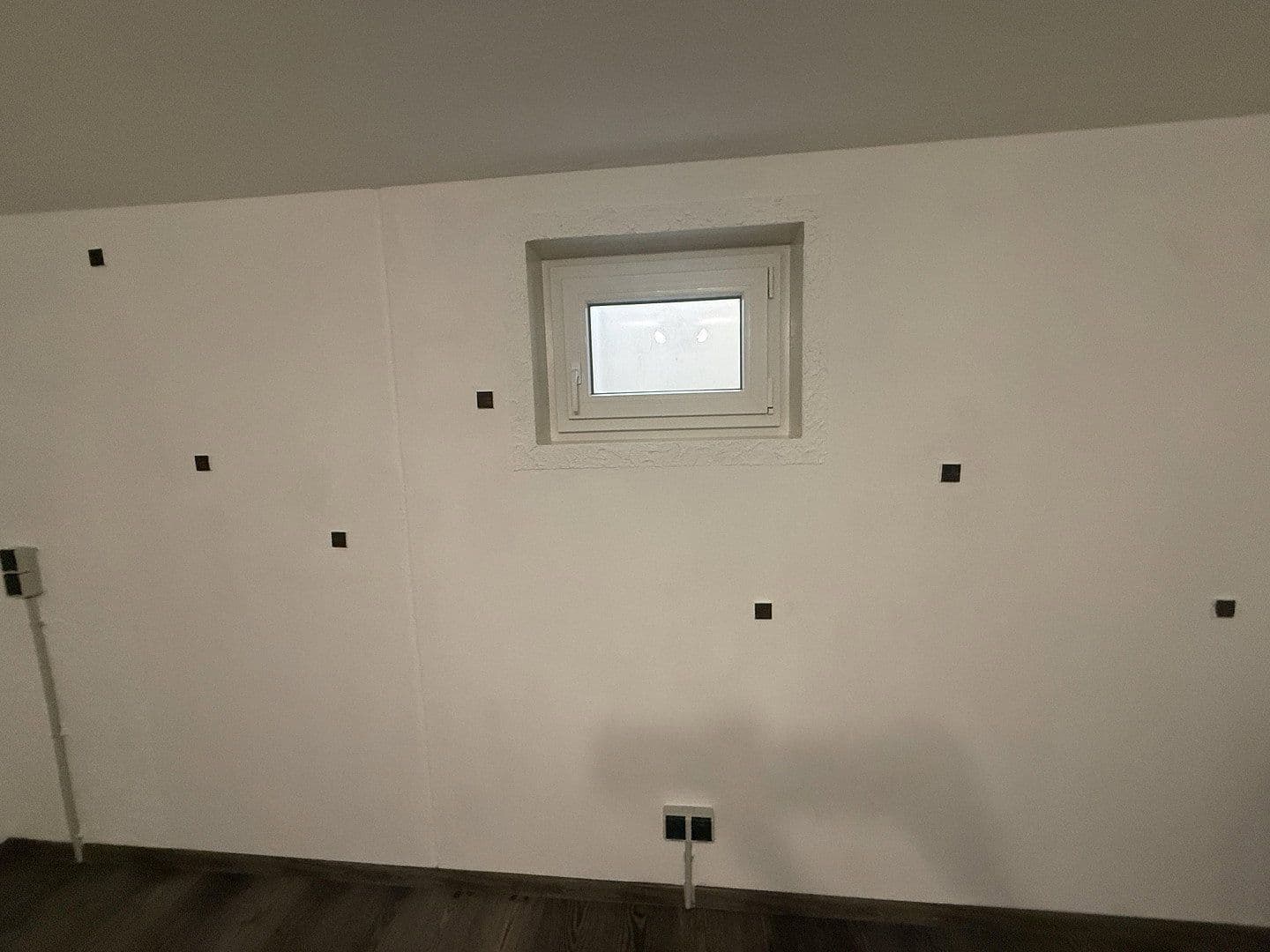 Predaj domu 137 m², pozemek 248 m², Adelsdorf, Bavorsko Predaj domu 137 m², pozemek 248 m², Adelsdorf, Bavorsko