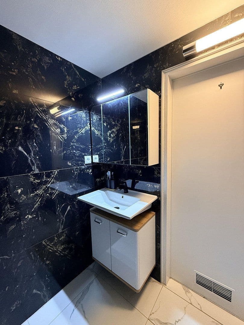 Predaj bytu 1-izbový 34 m², Hohe Warte 3, Spardorf, Bavorsko Predaj bytu 1-izbový 34 m², Hohe Warte 3, Spardorf, Bavorsko