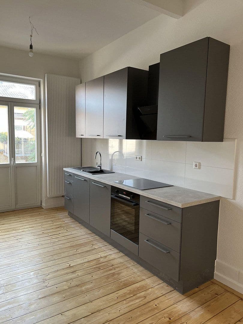 Prenájom bytu 2-izbový 62 m², Bachstraße 44, Karlsruhe, Bádensko-Wurttembersko Prenájom bytu 2-izbový 62 m², Bachstraße 44, Karlsruhe, Bádensko-Wurttembersko