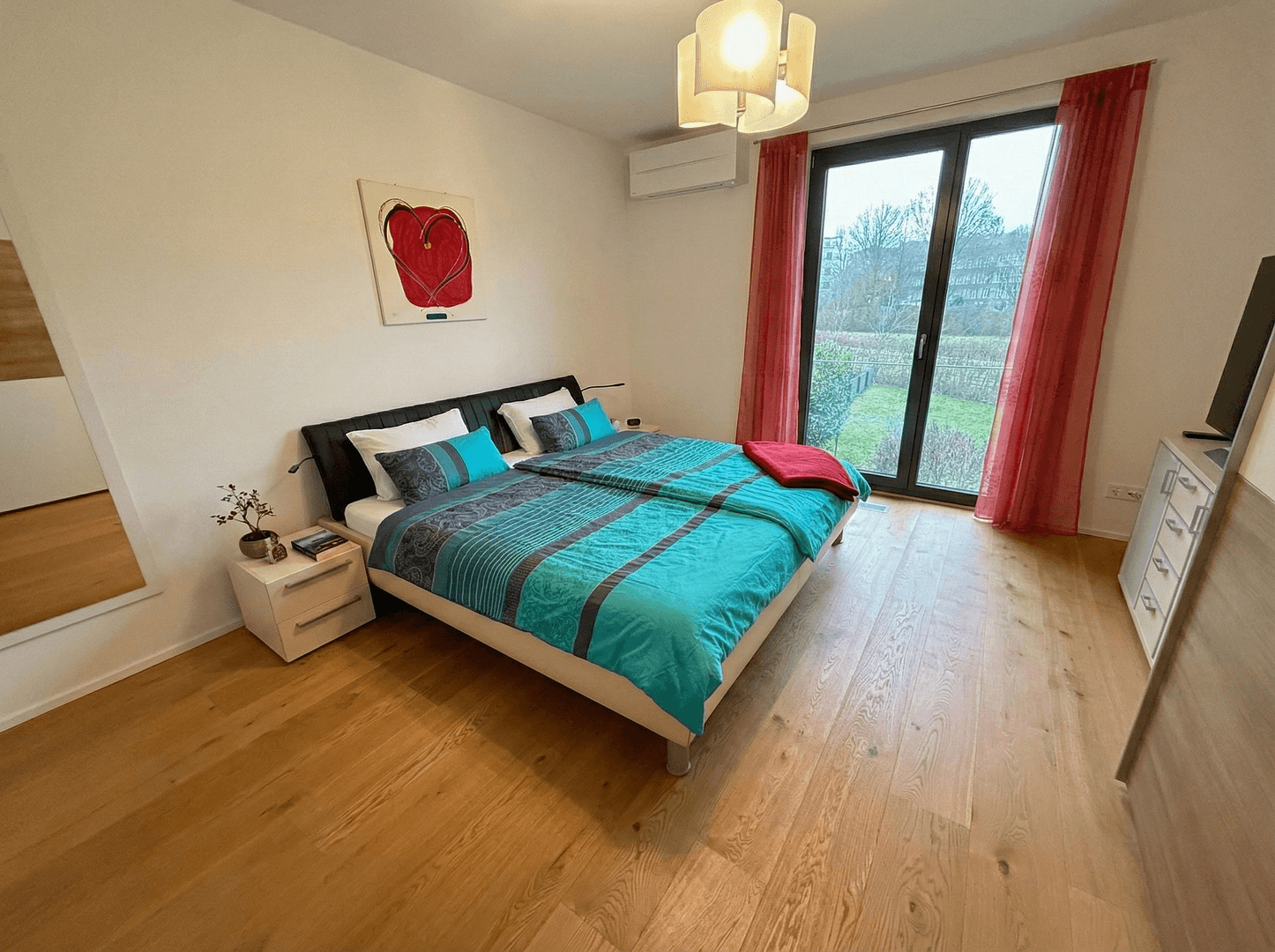 Predaj domu 169 m², pozemek 216 m², Heinrich-Diehl-Str. 16, Landau in der Pfalz, Porýnie-Falcko Predaj domu 169 m², pozemek 216 m², Heinrich-Diehl-Str. 16, Landau in der Pfalz, Porýnie-Falcko