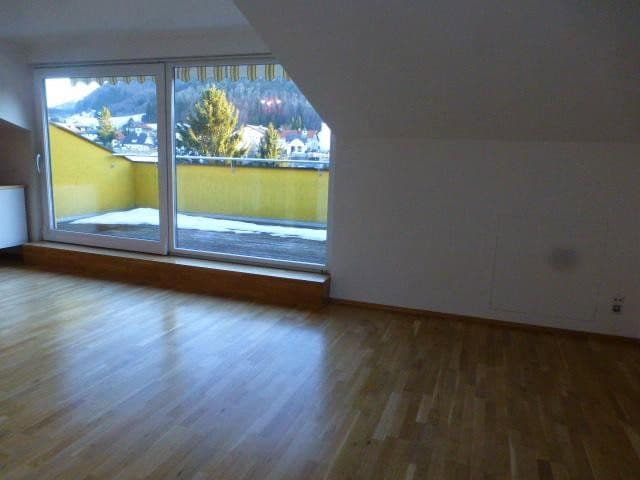 Prenájom bytu 4-izbový 106 m², Postplattenstraße 31, Hof, Salzbursko Prenájom bytu 4-izbový 106 m², Postplattenstraße 31, Hof, Salzbursko