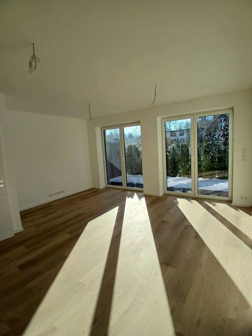 Prenájom bytu 2-izbový 75 m², Hamburg, Hamburg Prenájom bytu 2-izbový 75 m², Hamburg, Hamburg