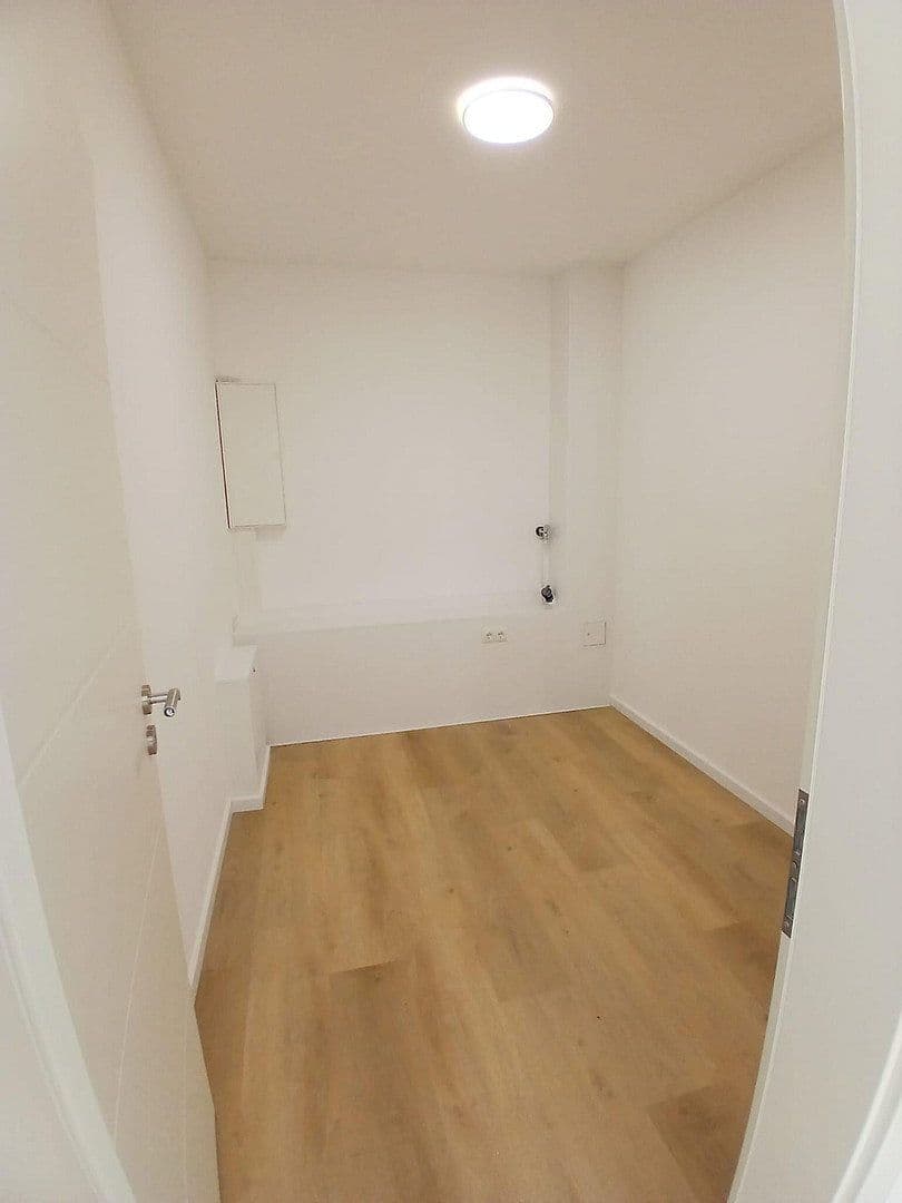 Prenájom bytu 2-izbový 75 m², Hamburg, Hamburg Prenájom bytu 2-izbový 75 m², Hamburg, Hamburg