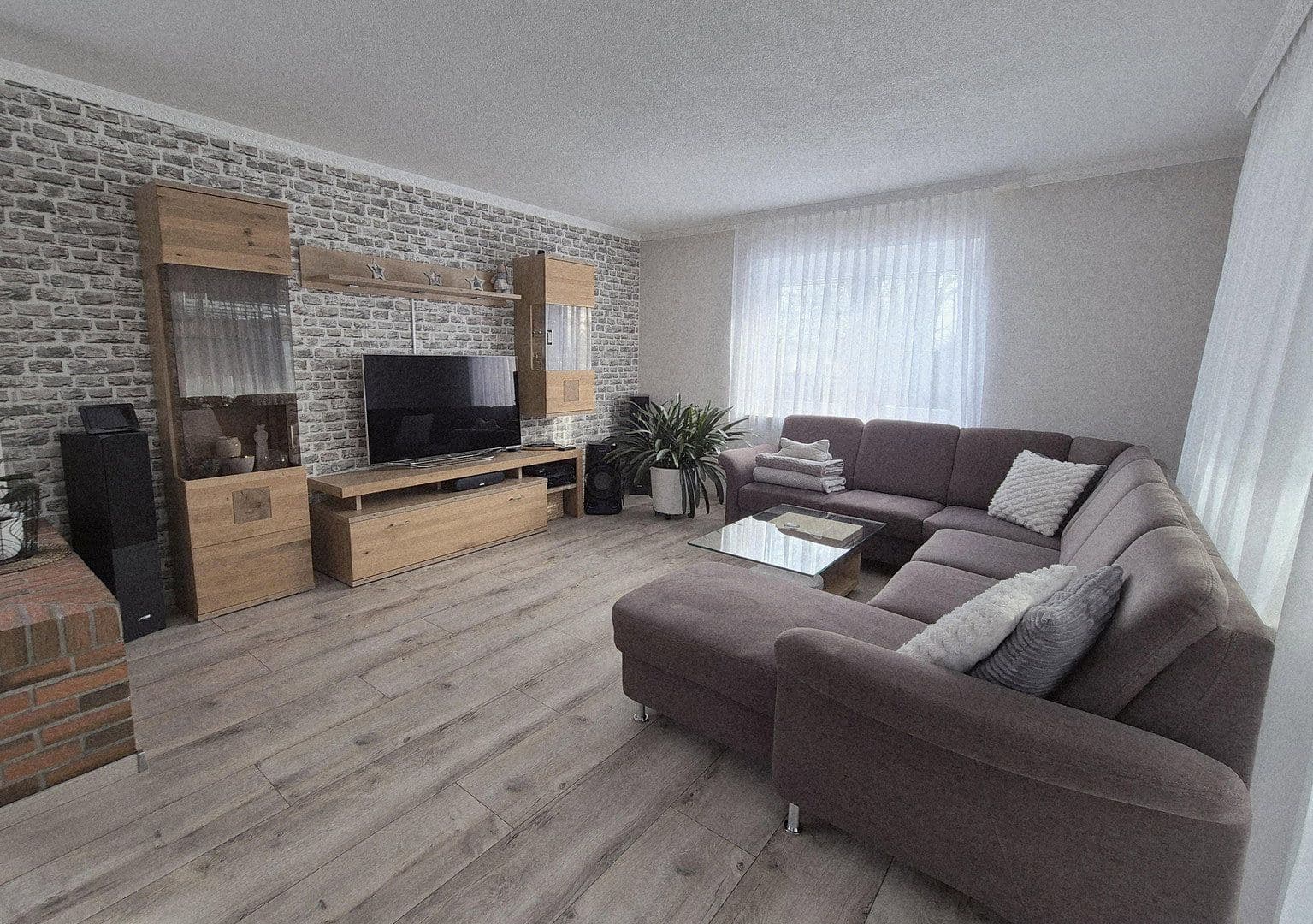 Predaj domu 102 m², pozemek 830 m², Hemmingstedt, Šlezvicko-Holštajnsko Predaj domu 102 m², pozemek 830 m², Hemmingstedt, Šlezvicko-Holštajnsko