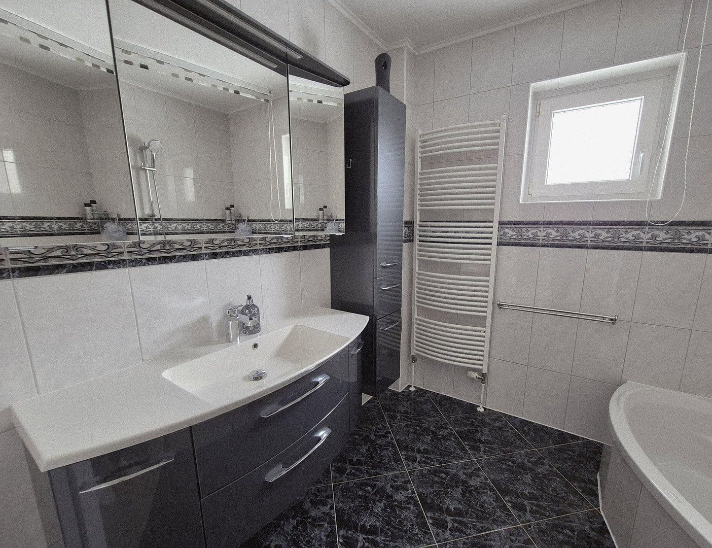 Predaj domu 102 m², pozemek 830 m², Hemmingstedt, Šlezvicko-Holštajnsko Predaj domu 102 m², pozemek 830 m², Hemmingstedt, Šlezvicko-Holštajnsko