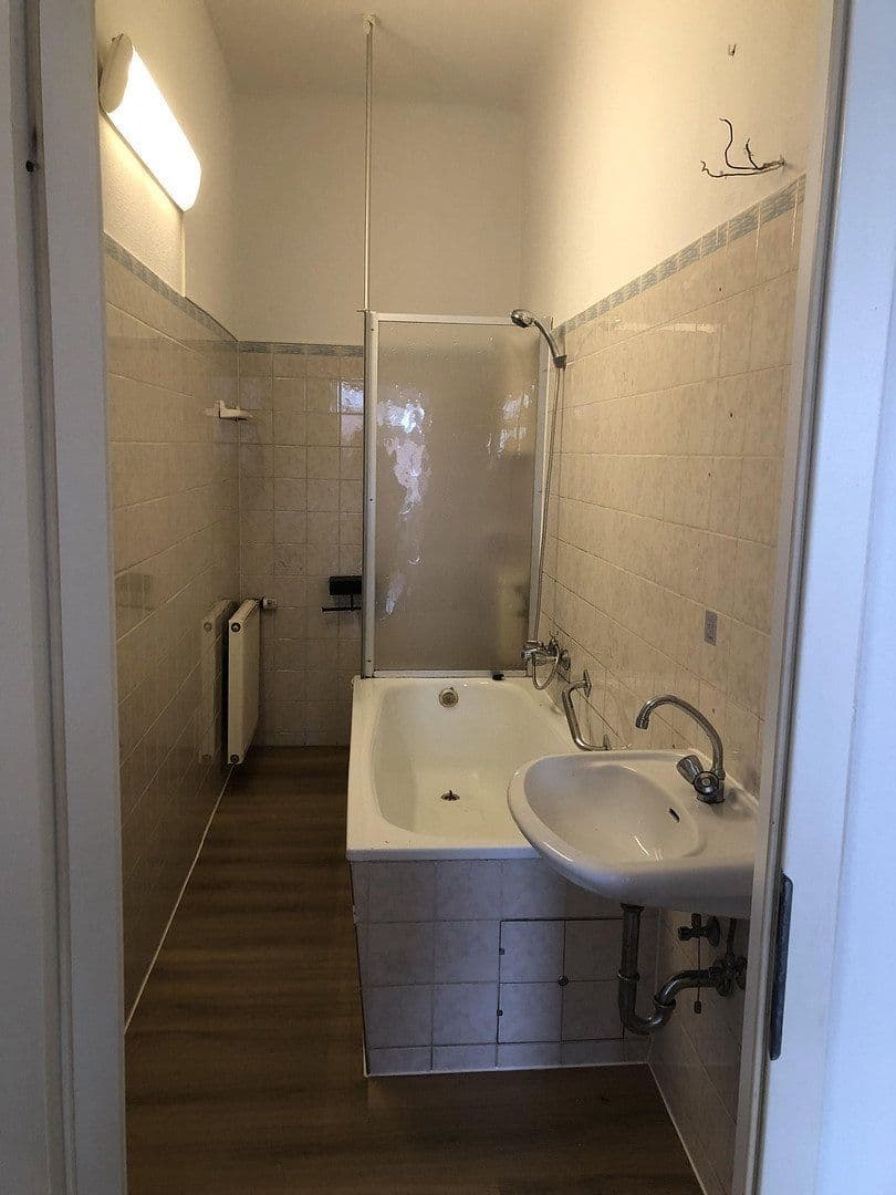 Prenájom bytu 2-izbový 57 m², Kaiserstr. 1, Schwelm, Severné Porýnie - Westfálsko Prenájom bytu 2-izbový 57 m², Kaiserstr. 1, Schwelm, Severné Porýnie - Westfálsko