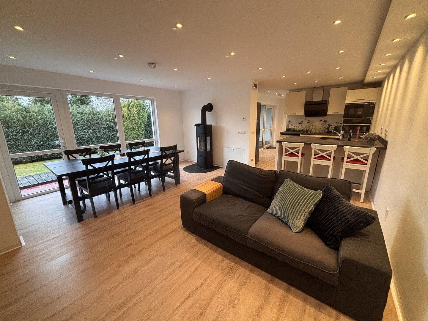 Predaj domu 74 m², pozemek 700 m², Kuchelmiß, Meklenbursko-Predpomoransko Predaj domu 74 m², pozemek 700 m², Kuchelmiß, Meklenbursko-Predpomoransko