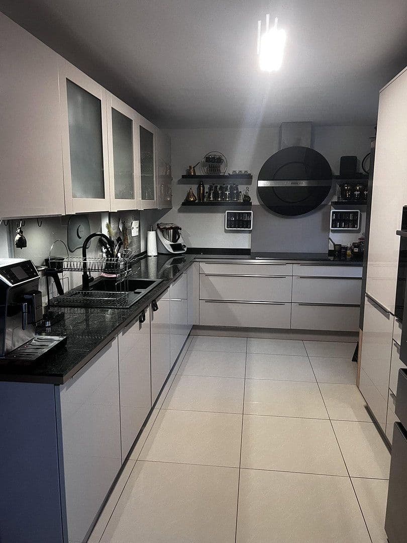 Predaj domu 220 m², pozemek 550 m², Tangstedt, Šlezvicko-Holštajnsko Predaj domu 220 m², pozemek 550 m², Tangstedt, Šlezvicko-Holštajnsko