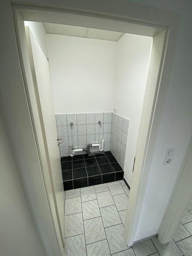 Prenájom kancelárie 88 m², Humbserstr.22, Fürth, Bavorsko Prenájom kancelárie 88 m², Humbserstr.22, Fürth, Bavorsko