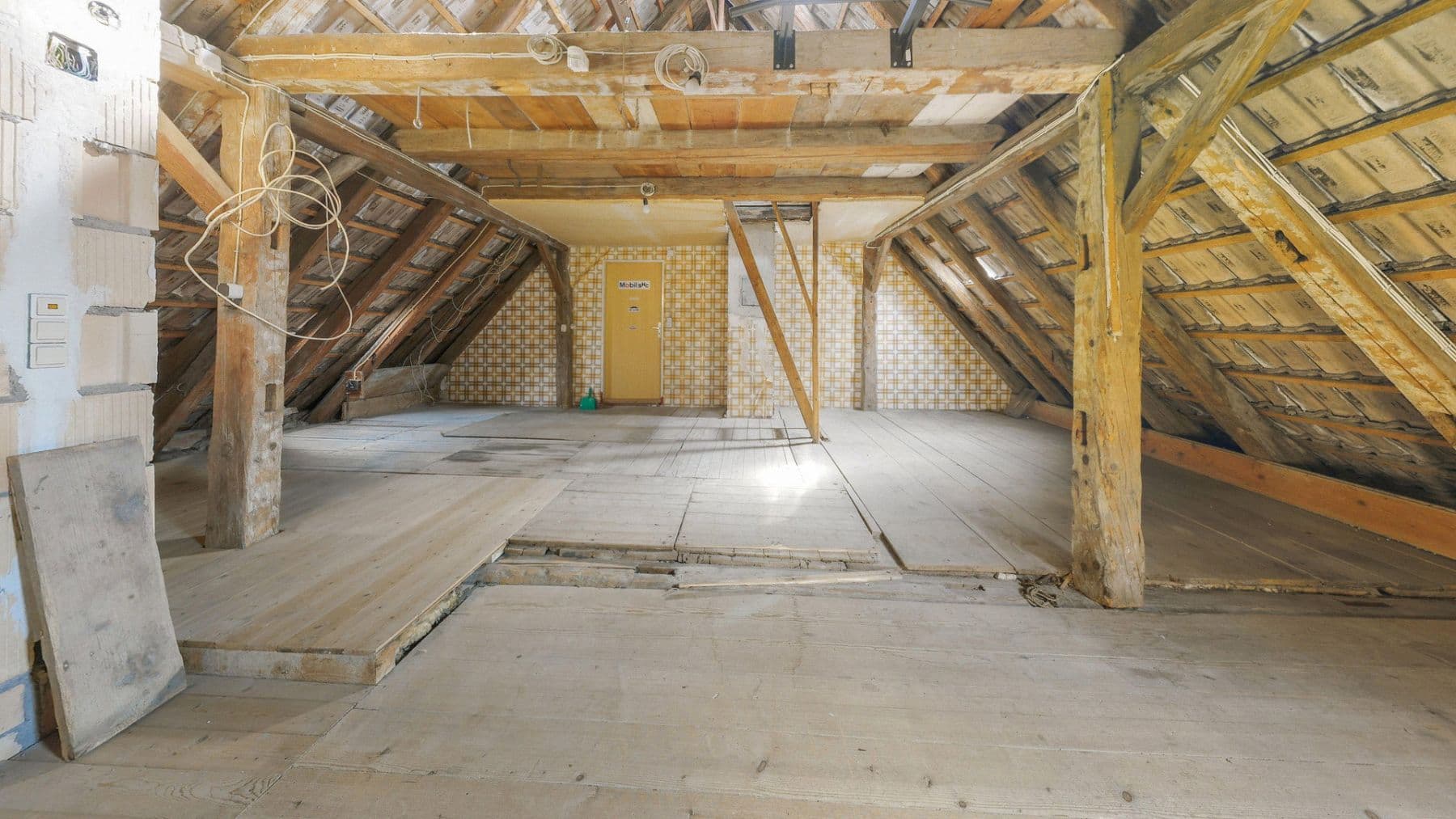 Predaj domu 140 m², pozemek 342 m², Ledergasse 8, Singen (Hohentwiel), Bádensko-Wurttembersko Predaj domu 140 m², pozemek 342 m², Ledergasse 8, Singen (Hohentwiel), Bádensko-Wurttembersko