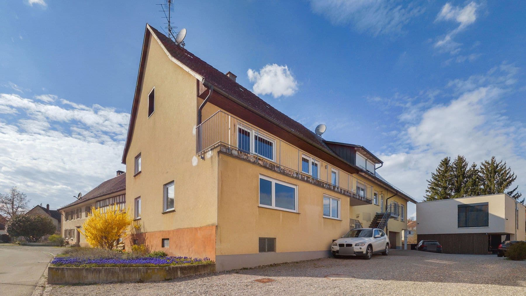 Predaj domu 140 m², pozemek 342 m², Ledergasse 8, Singen (Hohentwiel), Bádensko-Wurttembersko Predaj domu 140 m², pozemek 342 m², Ledergasse 8, Singen (Hohentwiel), Bádensko-Wurttembersko