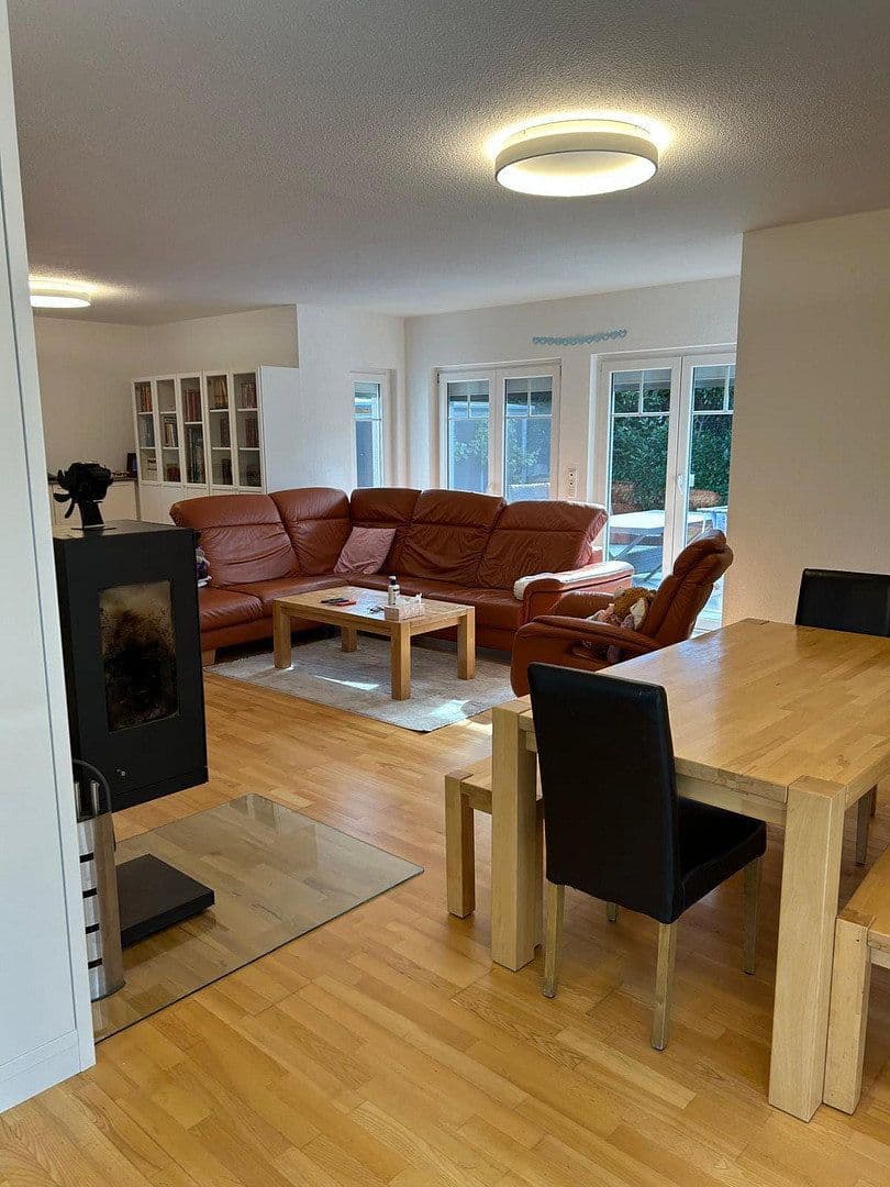 Predaj domu 133 m², pozemek 502 m², Kladow, Berlín Predaj domu 133 m², pozemek 502 m², Kladow, Berlín