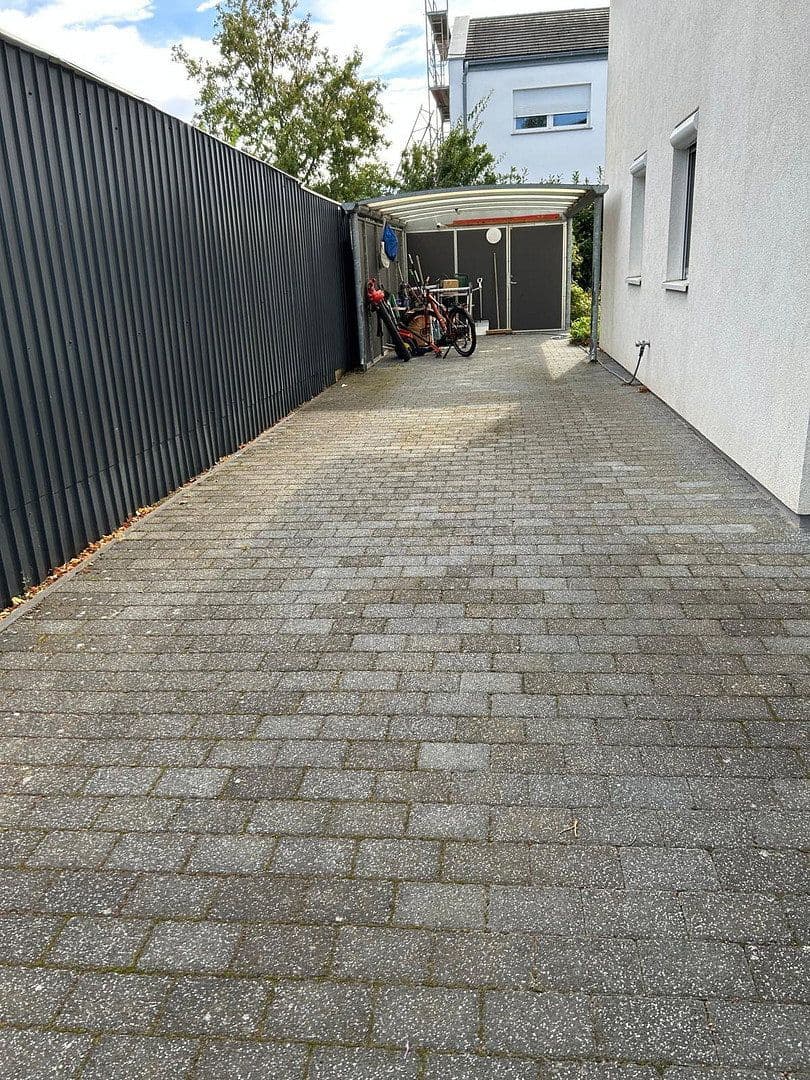 Predaj domu 133 m², pozemek 502 m², Kladow, Berlín Predaj domu 133 m², pozemek 502 m², Kladow, Berlín