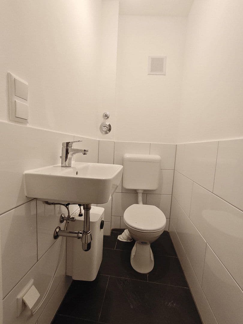 Prenájom kancelárie 47 m², Danziger Str. 47, Hamburg, Hamburg Prenájom kancelárie 47 m², Danziger Str. 47, Hamburg, Hamburg