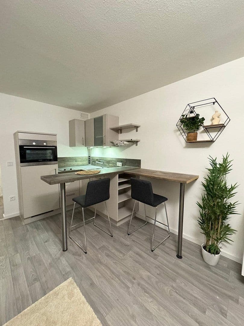 Prenájom bytu 1-izbový 30 m², Berg-am-Laim-Str. 95, München, Bavorsko Prenájom bytu 1-izbový 30 m², Berg-am-Laim-Str. 95, München, Bavorsko