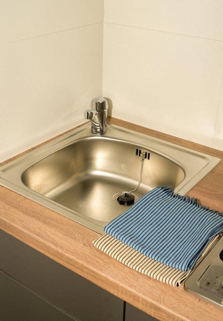 Prenájom bytu 1-izbový 25 m², Badener Str. 34, Durlach, Bádensko-Wurttembersko Prenájom bytu 1-izbový 25 m², Badener Str. 34, Durlach, Bádensko-Wurttembersko