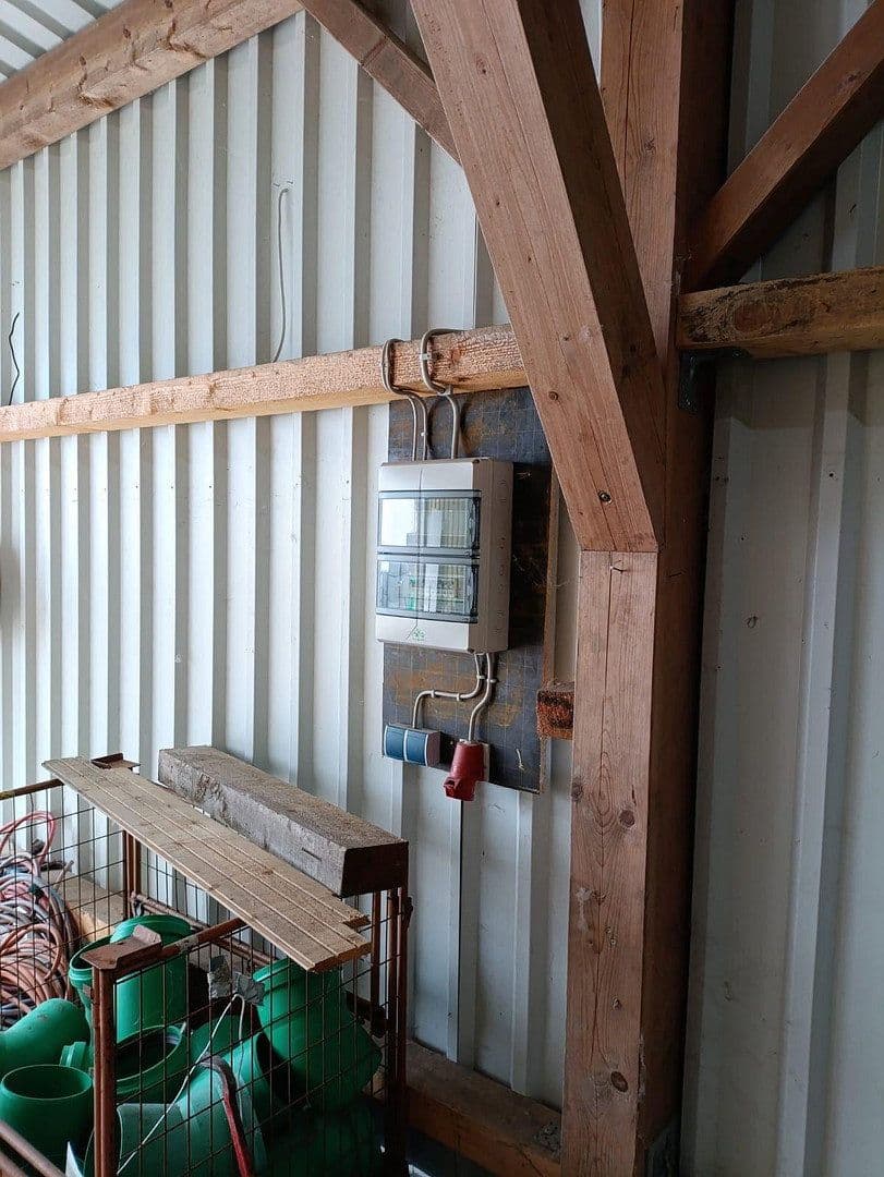 Prenájom nebytového priestoru 192 m², Im Gewerbepark 1, Hunderdorf, Bavorsko Prenájom nebytového priestoru 192 m², Im Gewerbepark 1, Hunderdorf, Bavorsko