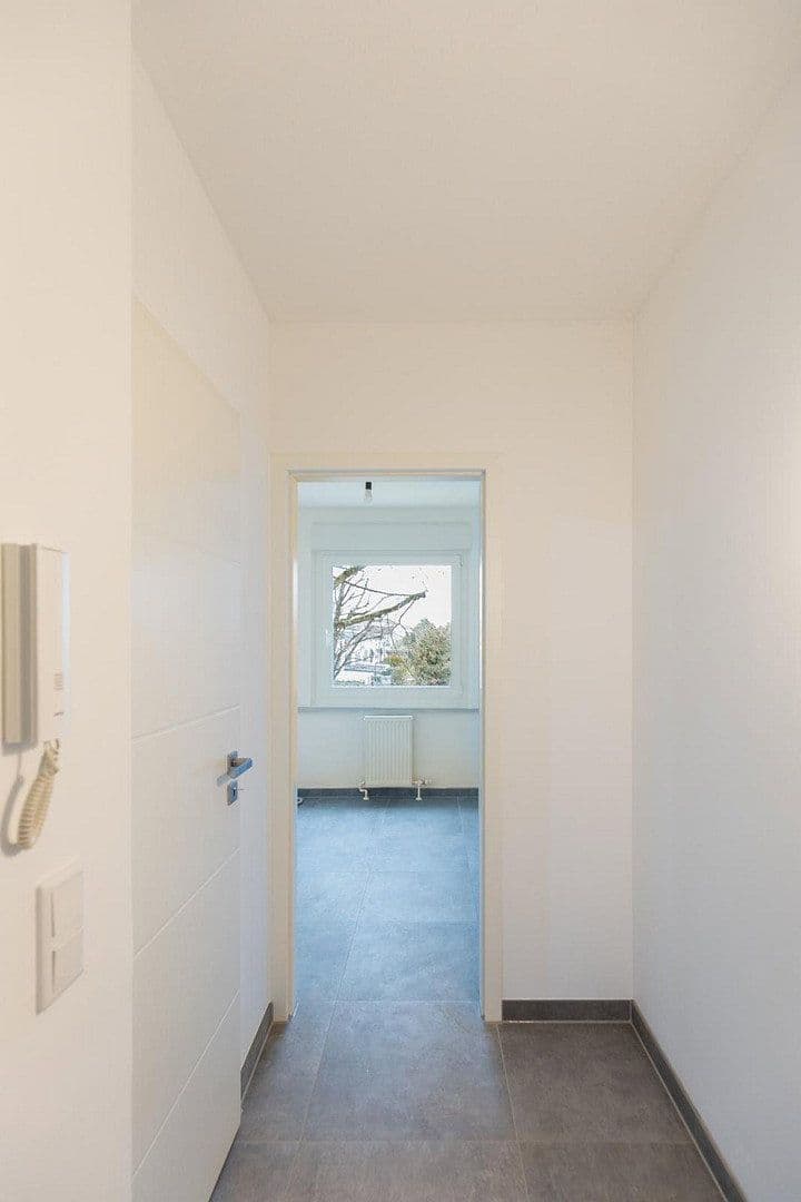 Prenájom bytu 3-izbový 85 m², Petersauracher Str. 39, Nürnberg, Bavorsko Prenájom bytu 3-izbový 85 m², Petersauracher Str. 39, Nürnberg, Bavorsko