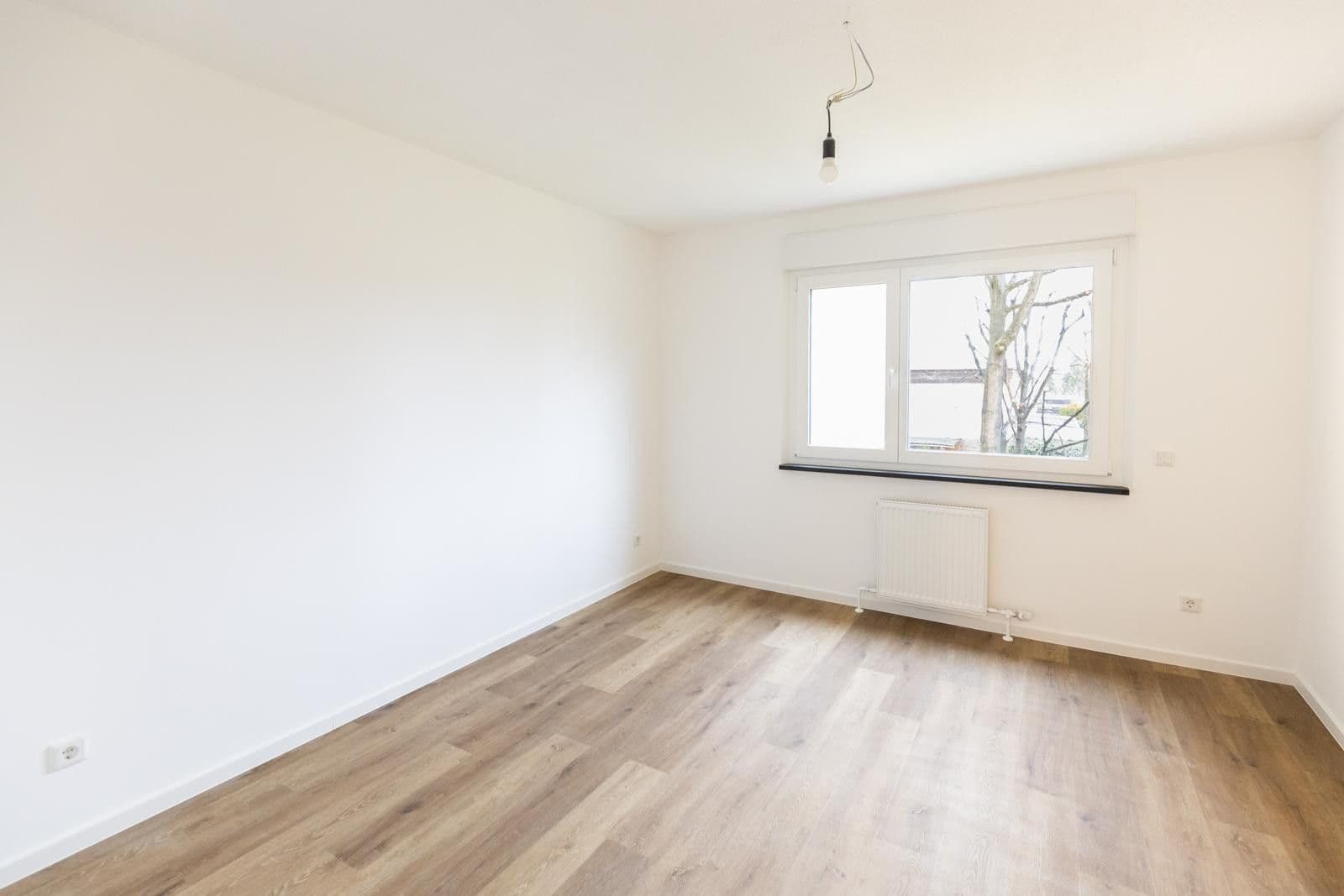 Prenájom bytu 3-izbový 85 m², Petersauracher Str. 39, Nürnberg, Bavorsko Prenájom bytu 3-izbový 85 m², Petersauracher Str. 39, Nürnberg, Bavorsko