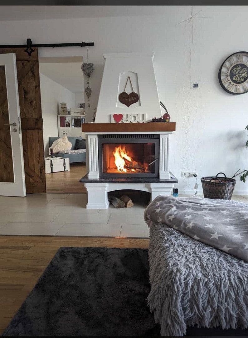 Prenájom bytu 4-izbový 127 m², Obertaufkirchen, Bavorsko Prenájom bytu 4-izbový 127 m², Obertaufkirchen, Bavorsko