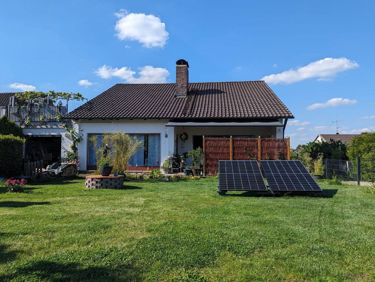 Prenájom bytu 4-izbový 127 m², Obertaufkirchen, Bavorsko Prenájom bytu 4-izbový 127 m², Obertaufkirchen, Bavorsko