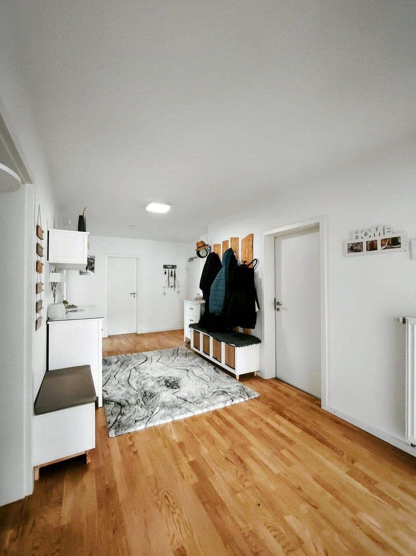 Prenájom bytu 4-izbový 127 m², Obertaufkirchen, Bavorsko Prenájom bytu 4-izbový 127 m², Obertaufkirchen, Bavorsko