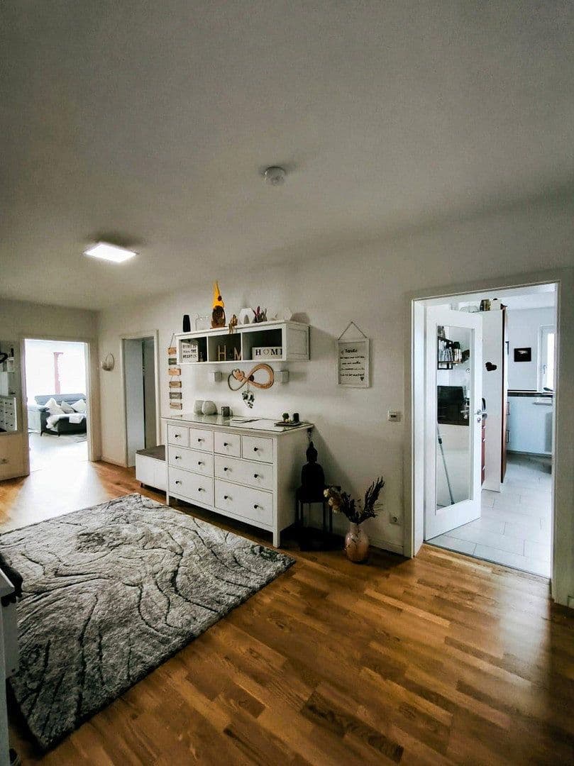 Prenájom bytu 4-izbový 127 m², Obertaufkirchen, Bavorsko Prenájom bytu 4-izbový 127 m², Obertaufkirchen, Bavorsko