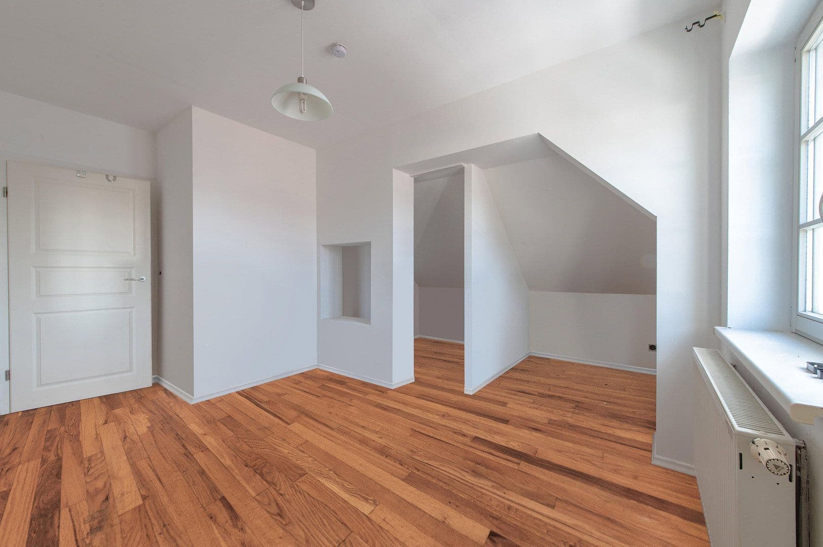 Predaj domu 506 m², pozemek 625 m², Gransee, Brandenbursko Predaj domu 506 m², pozemek 625 m², Gransee, Brandenbursko