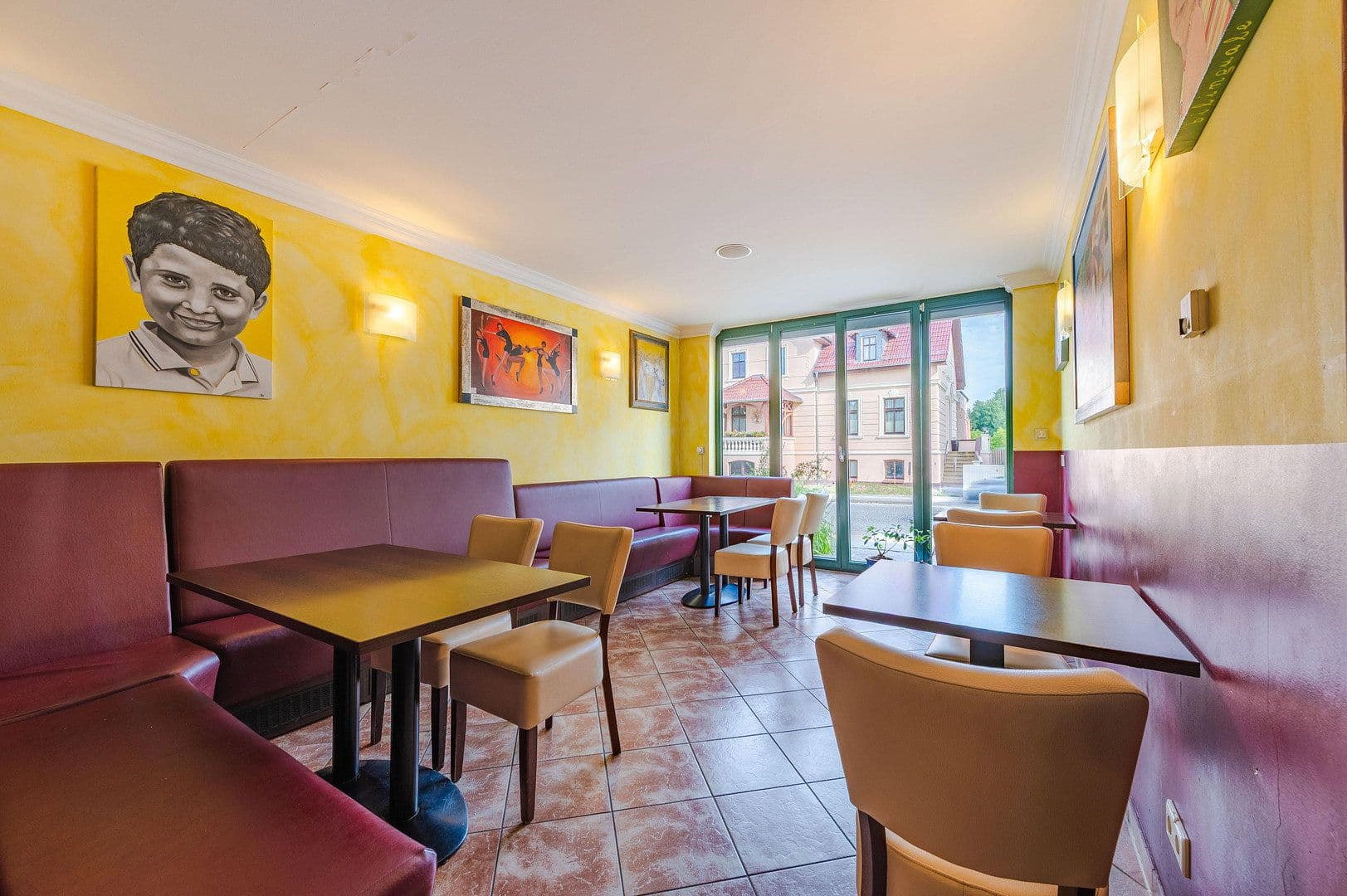 Predaj domu 506 m², pozemek 625 m², Gransee, Brandenbursko Predaj domu 506 m², pozemek 625 m², Gransee, Brandenbursko