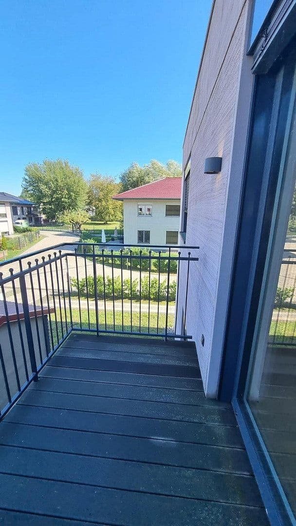 Prenájom domu 197 m², pozemek 485 m², Berlin, Berlín Prenájom domu 197 m², pozemek 485 m², Berlin, Berlín