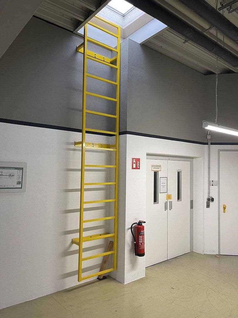 Predaj nebytového priestoru 5.355 m², Hengersberg, Bavorsko Predaj nebytového priestoru 5.355 m², Hengersberg, Bavorsko